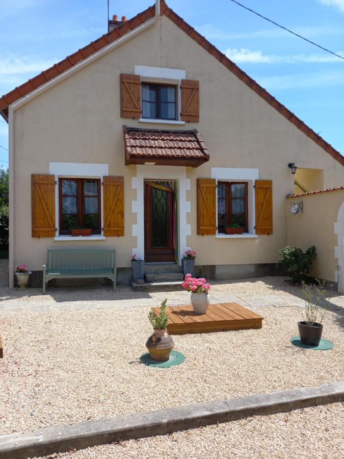 Chambres D' Hotes A Benaize Coulonges  Dış mekan fotoğraf